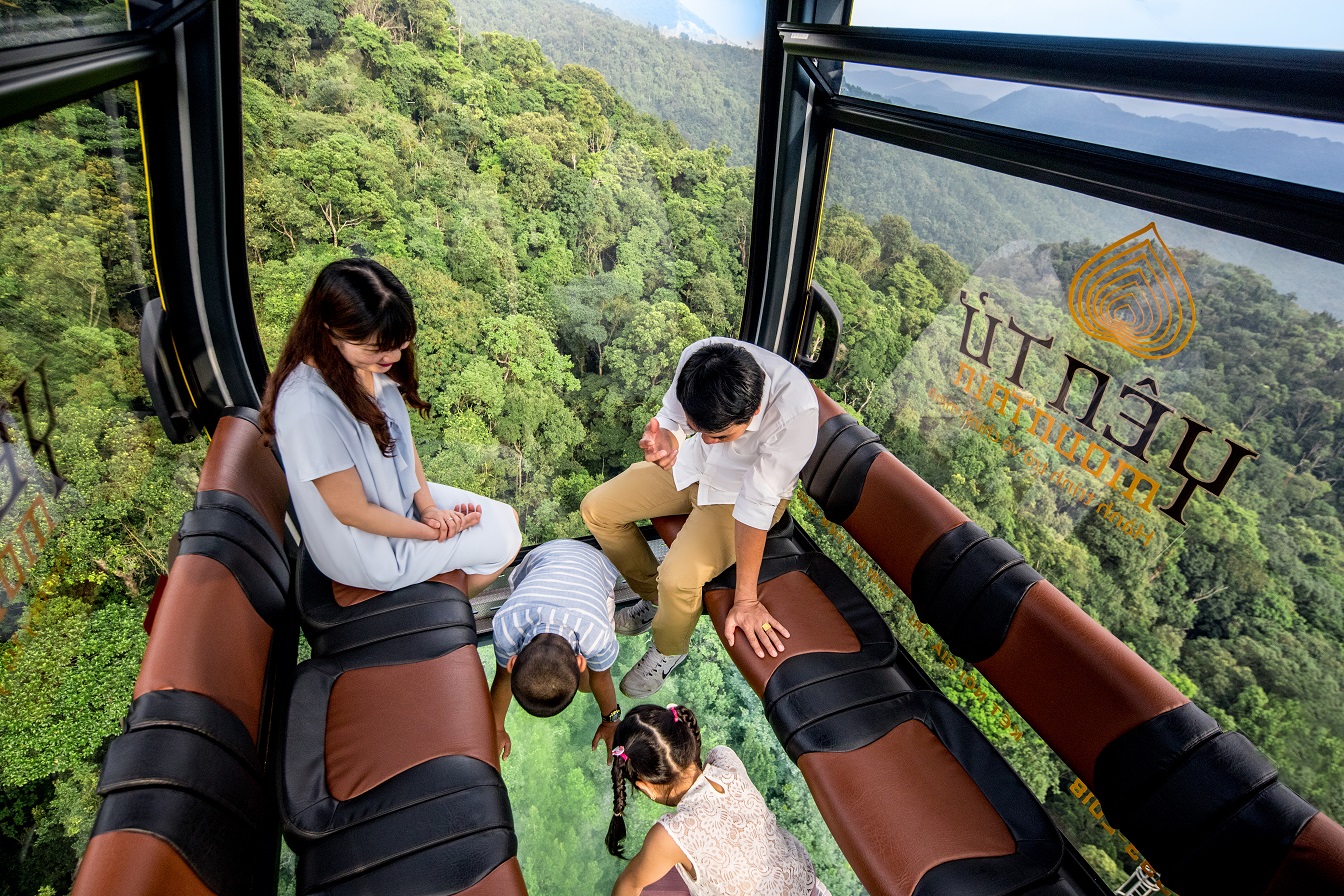 Into an Ancient Palace inspired by Tran Dynasty 13th century and learn Viet Nam Zen Buddhism after Ha Long Bay